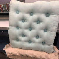 02-chair-cushion-after-qhs